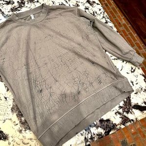 🤩 Lululemon oversized sweatshirt🤩 Size 6, perfect condition